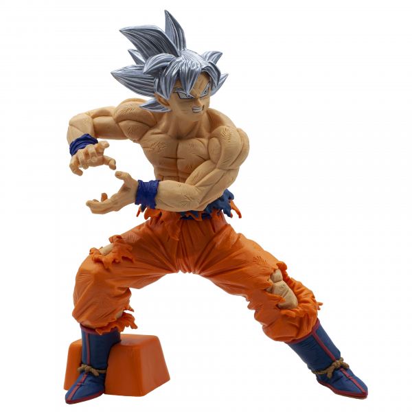 Figura Goku Super Saiyan Ultra Instinto Dragon Ball Super 18cm