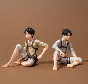 Figura Eren & Squad Captain Levi Set Attack On Titan - G.E.M. Series - Palm Size - Megahouse 9cm